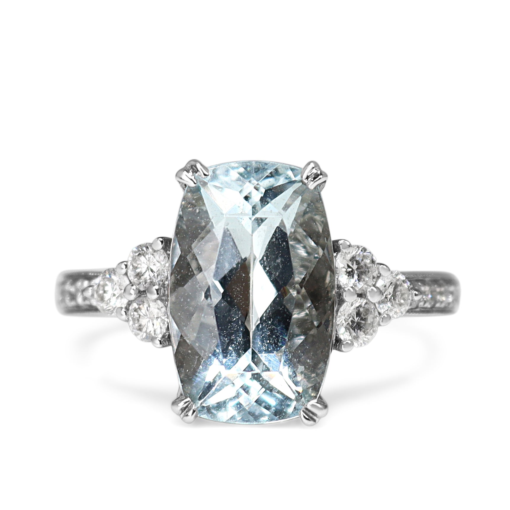 18ct White Gold Aquamarine and Diamond Ring