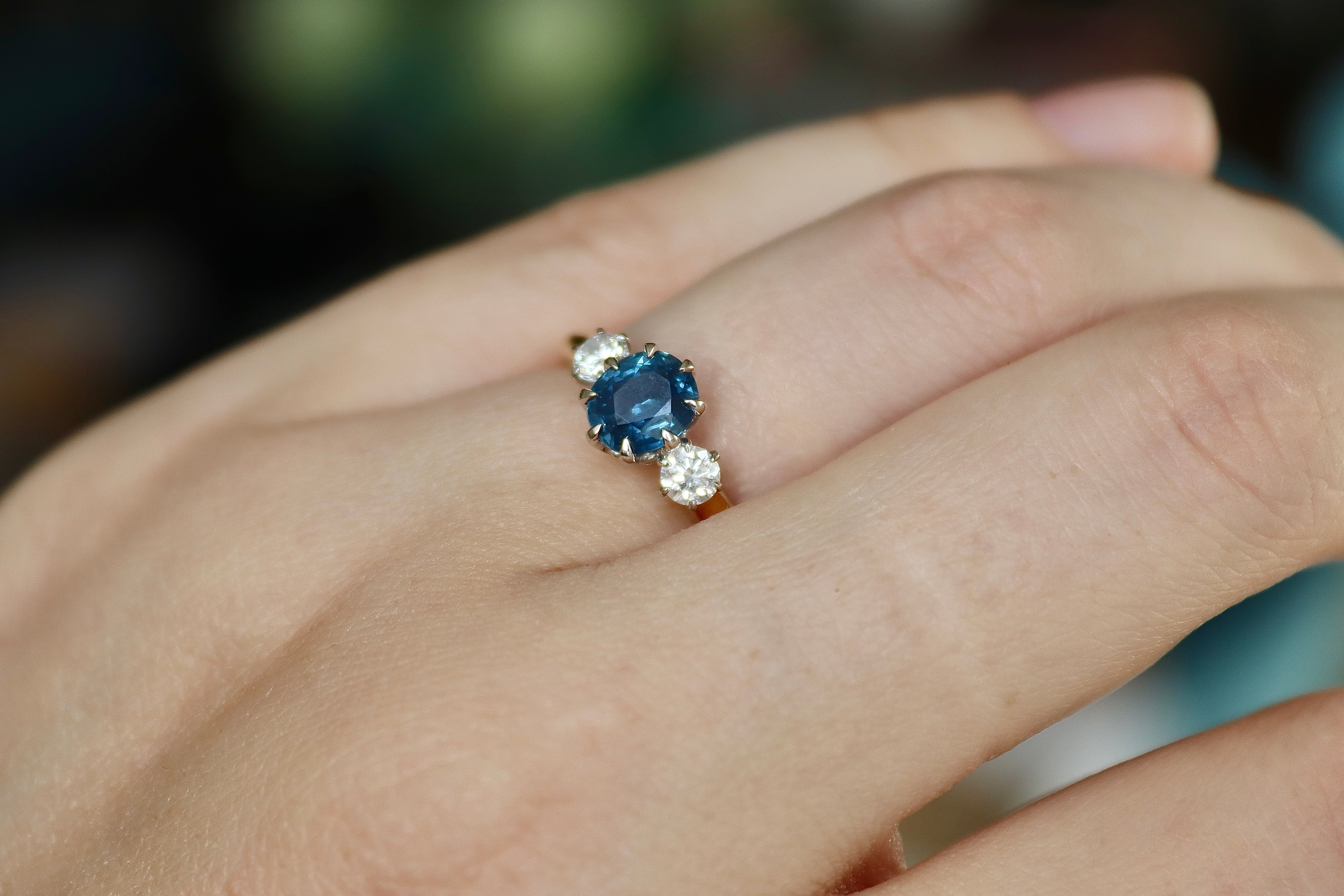 18ct Yellow and White Gold Antique Style Sapphire and Diamond 3 Stone Ring