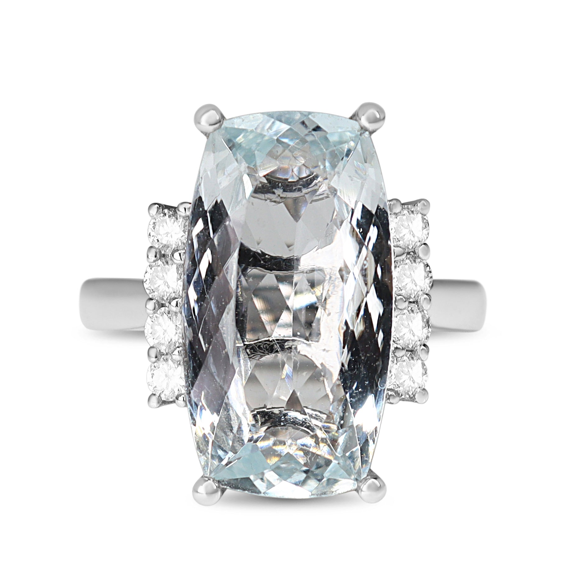 18ct White Gold Aquamarine and Diamond Ring
