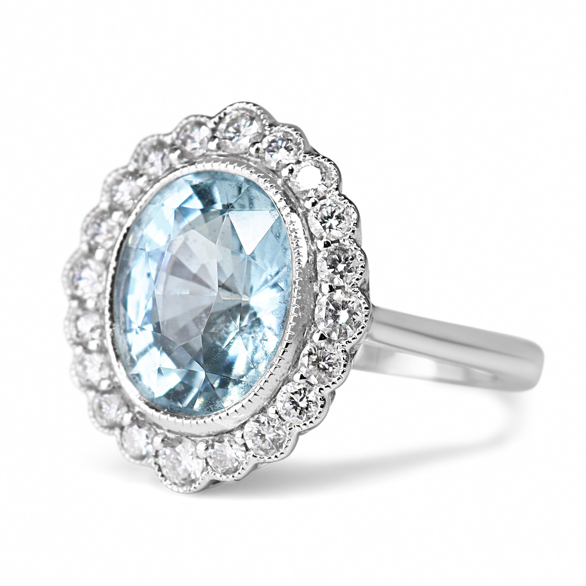 18ct White Gold Aquamarine and Diamond Daisy Ring