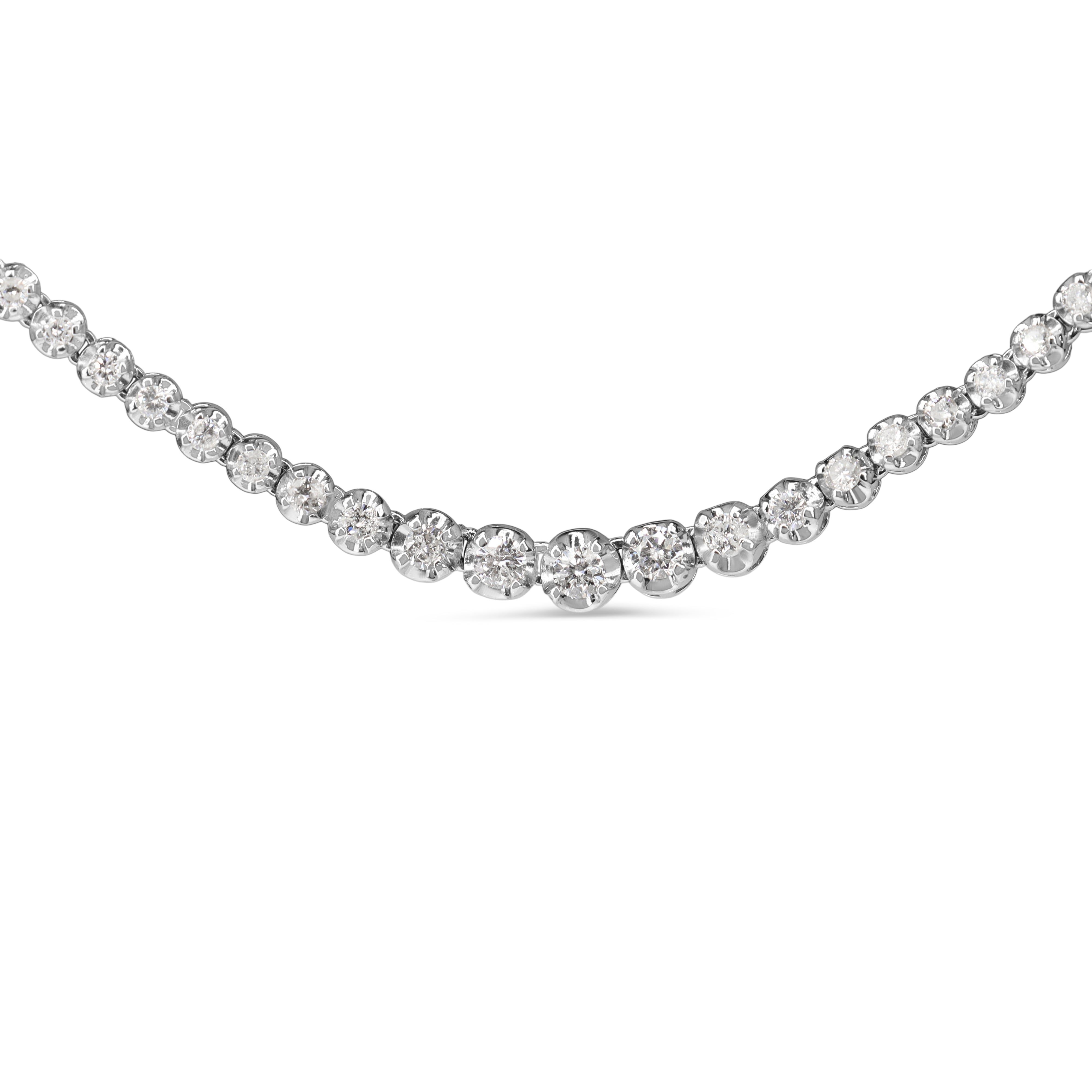 Platinum 3.00ct Graduated Diamond Tennis Necklace