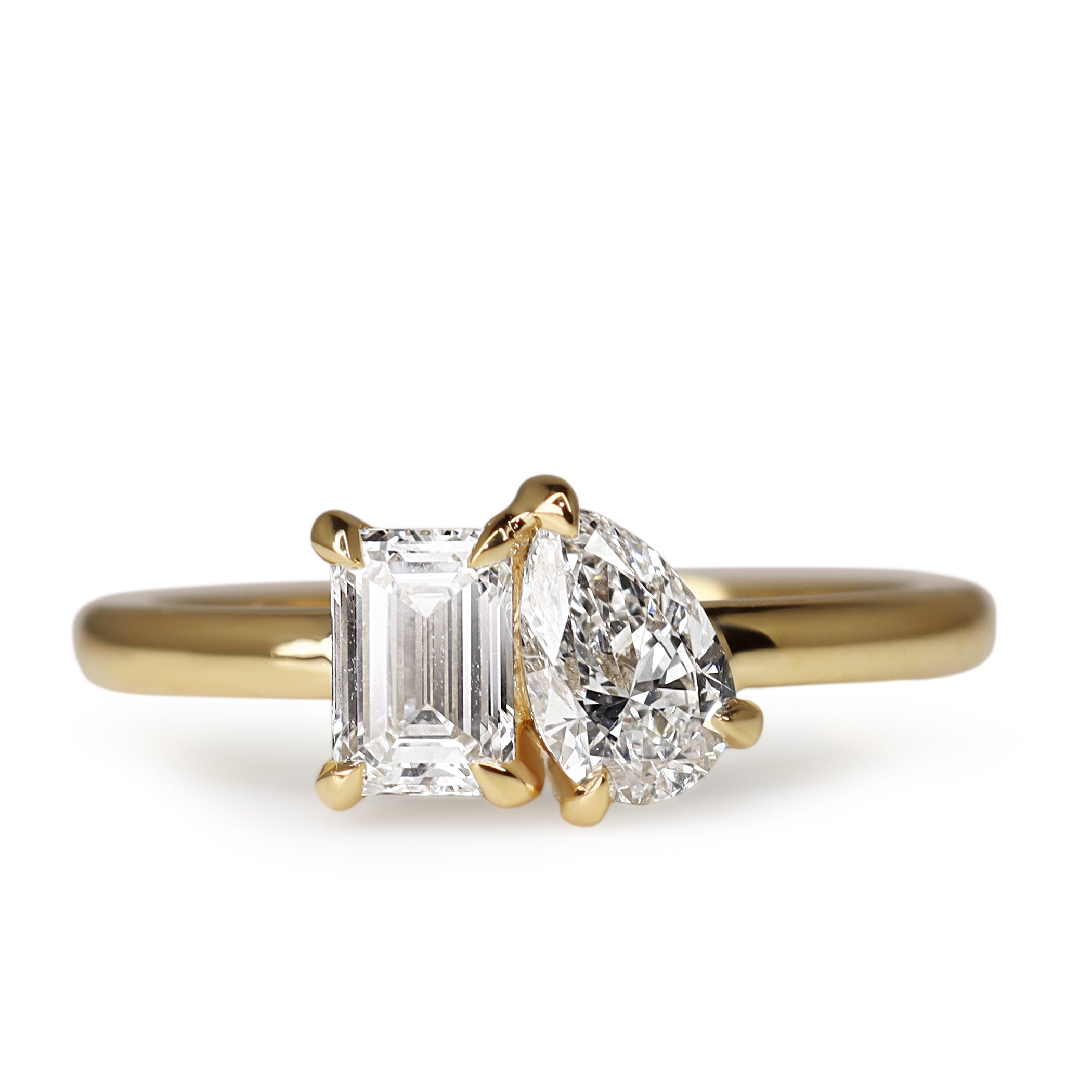 18ct Yellow Gold Emerald and Pear Cut Moi Et Toi Ring