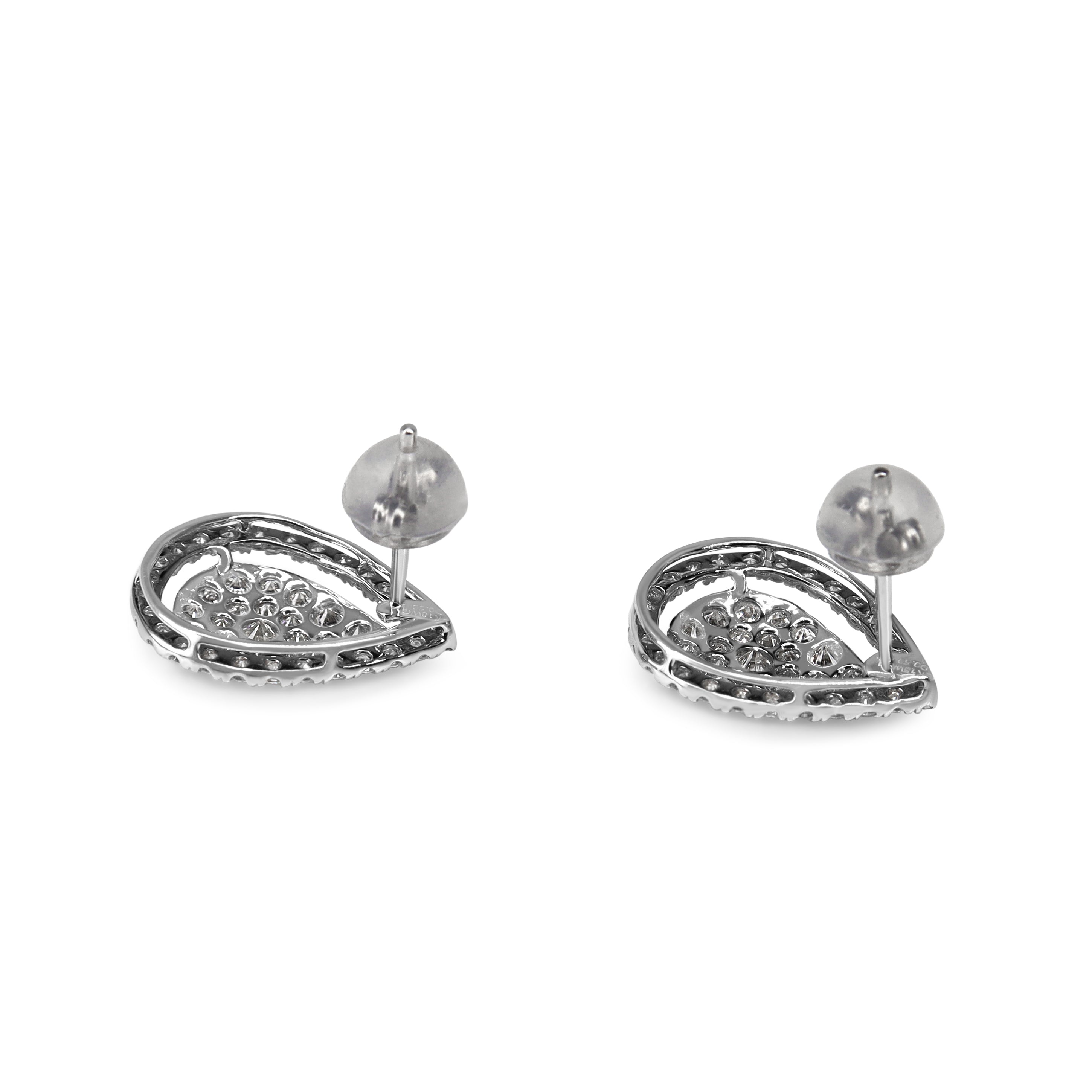 18ct White Gold Pear Shaped Diamond Cluster Earrings