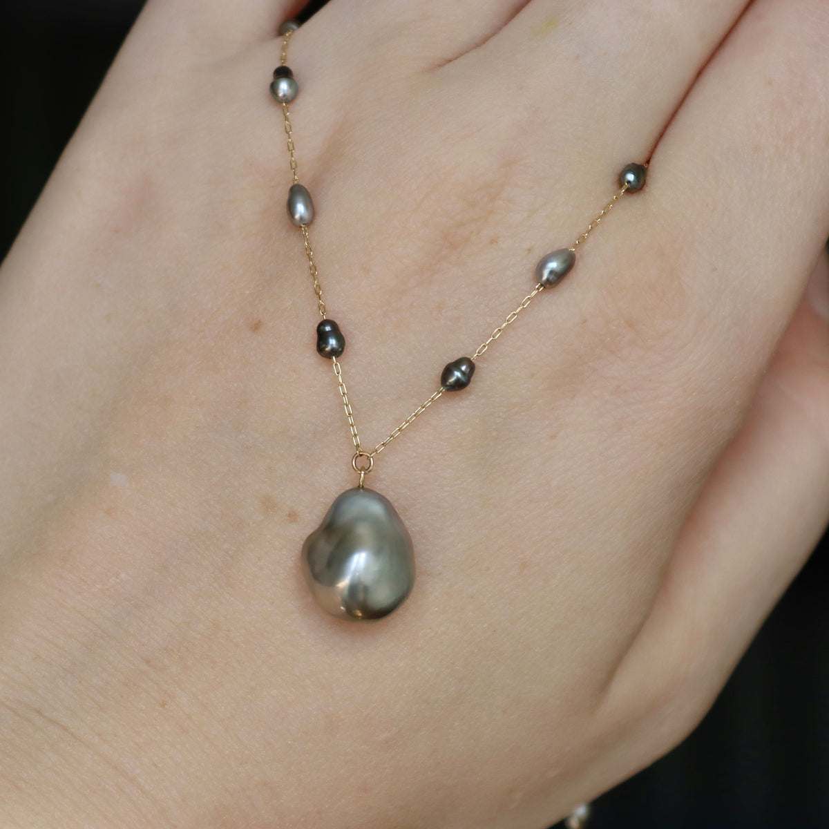 14ct Yellow Gold Black 11.5mm Tahitian Baroque Pearl Necklace