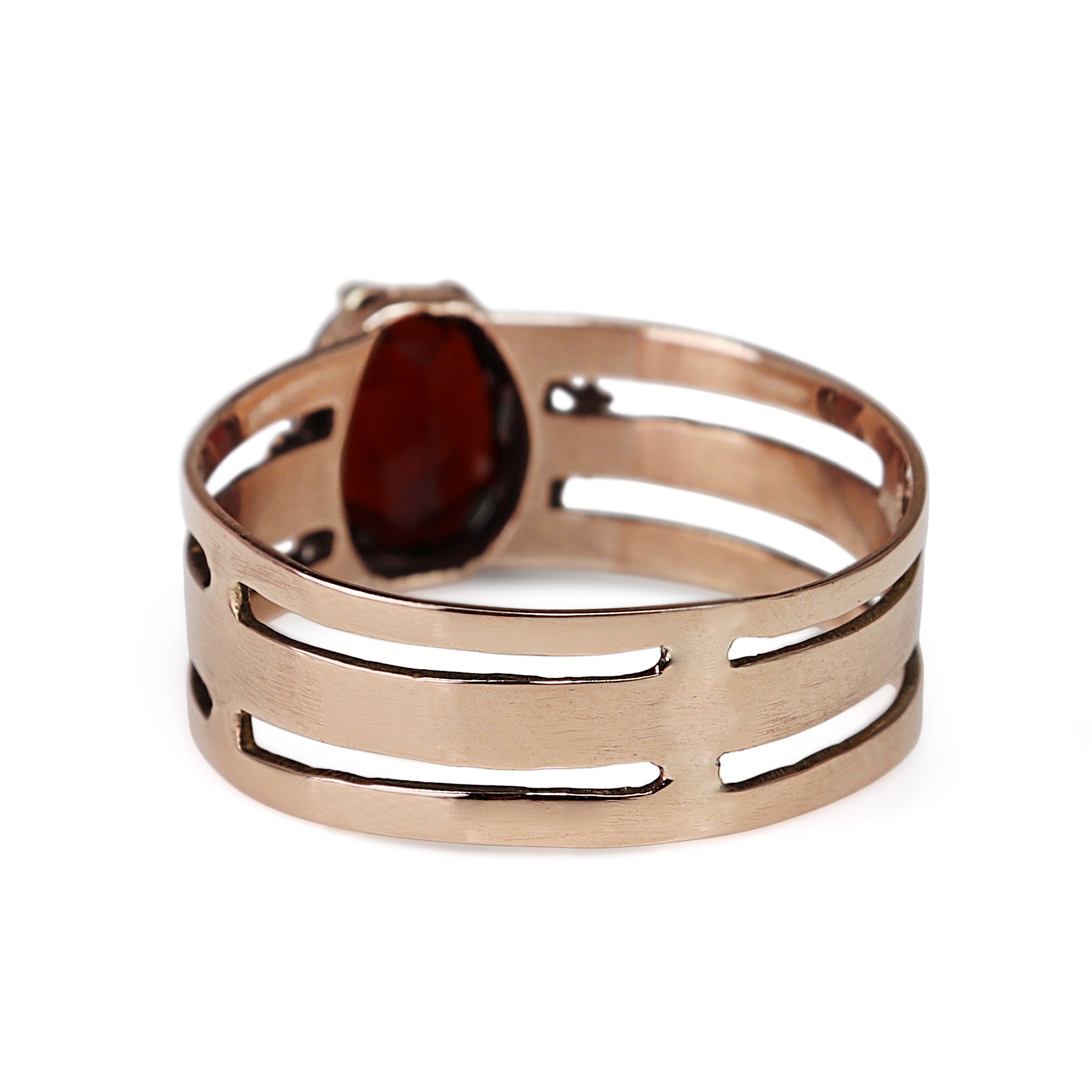 9ct Rose Gold Antique Garnet Ring