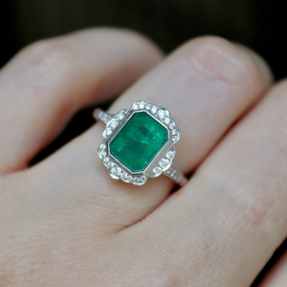 18ct White Gold Emerald and Diamond Vintage Style Halo Ring