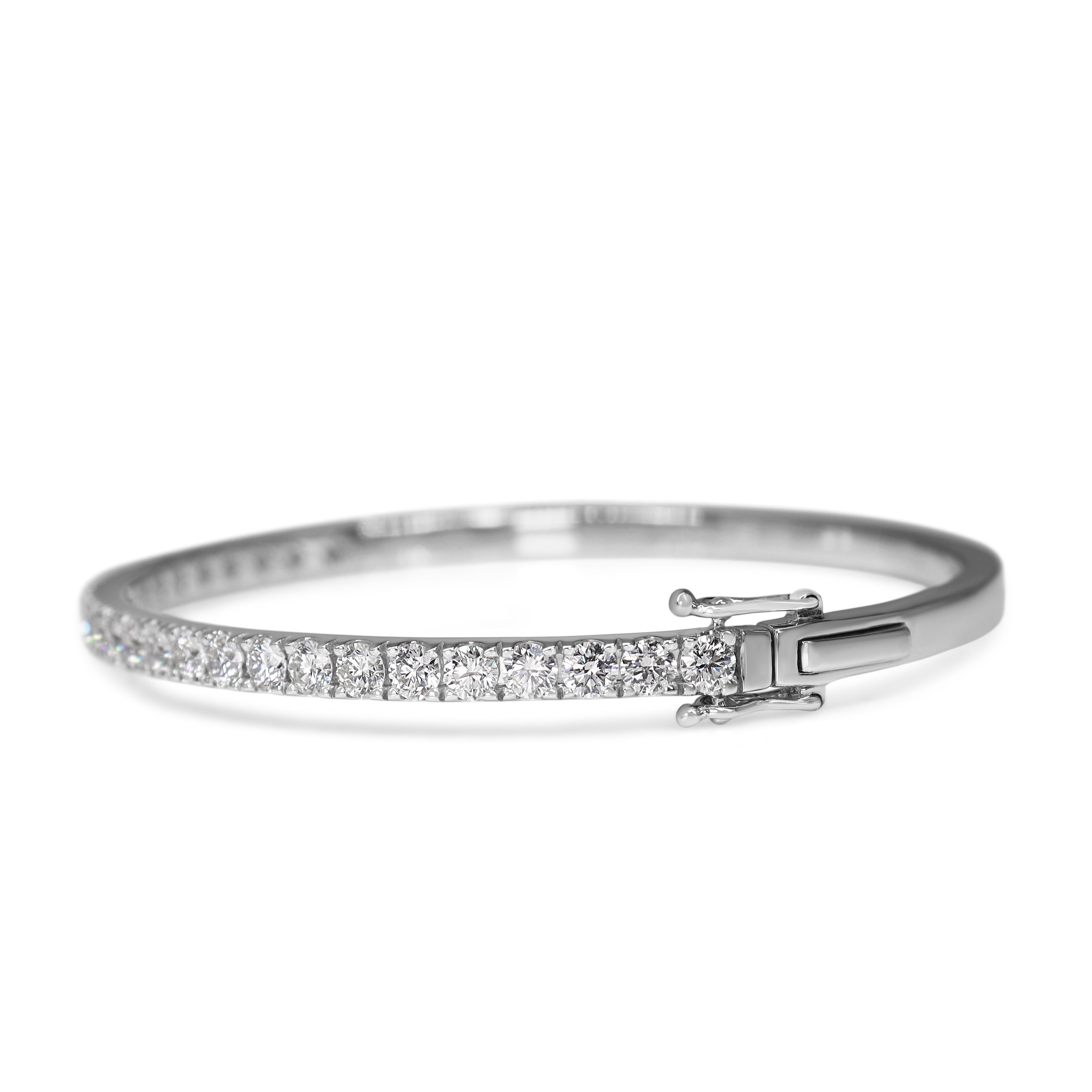 9ct White Gold 3.10ct Diamond Bangle