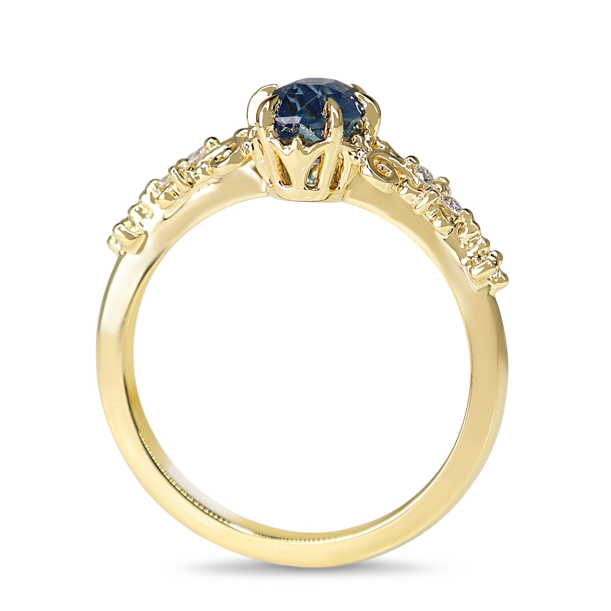 18ct Yellow Gold Sapphire and Diamond Vintage Style Ring