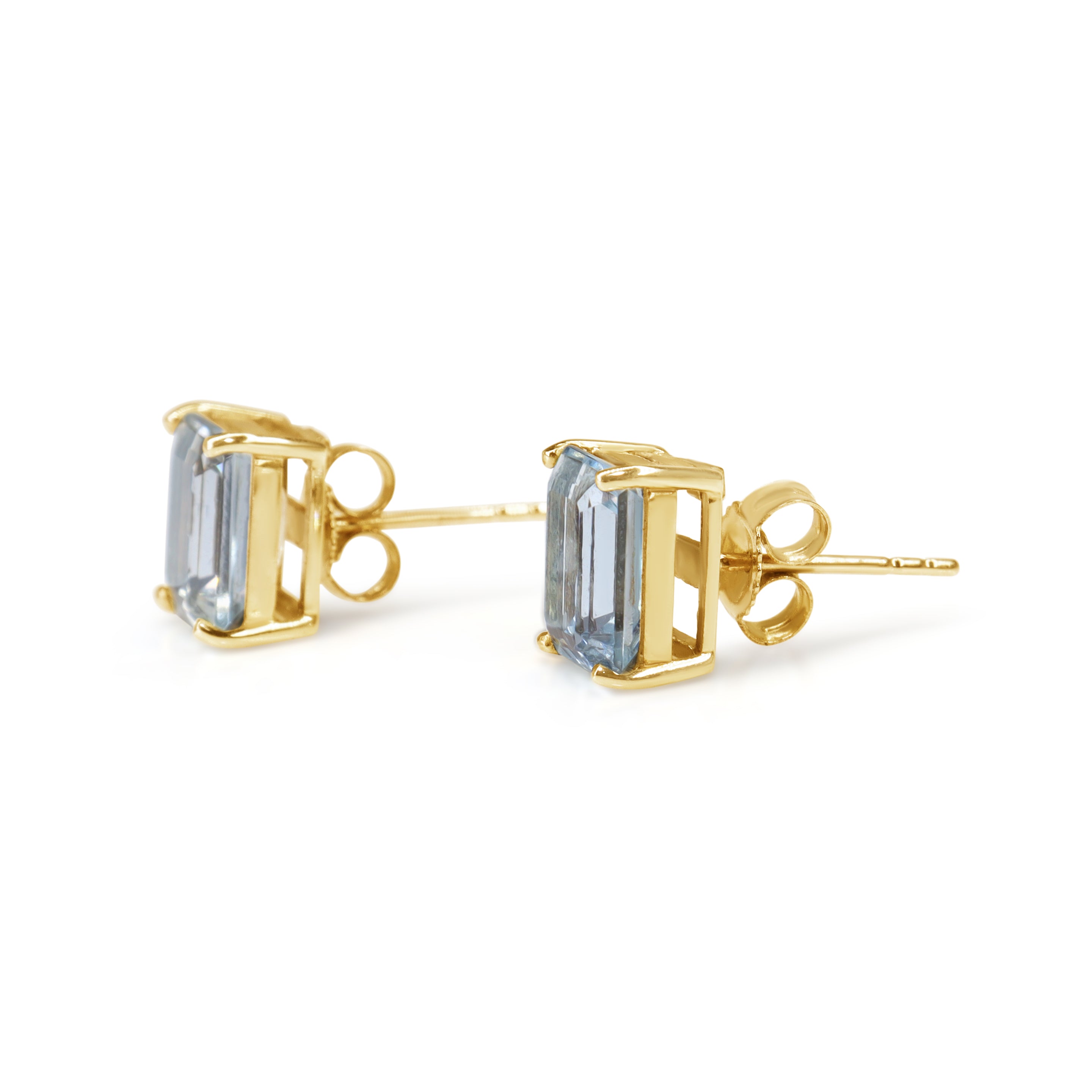 9ct Yellow Gold Aquamarine Stud Earrings