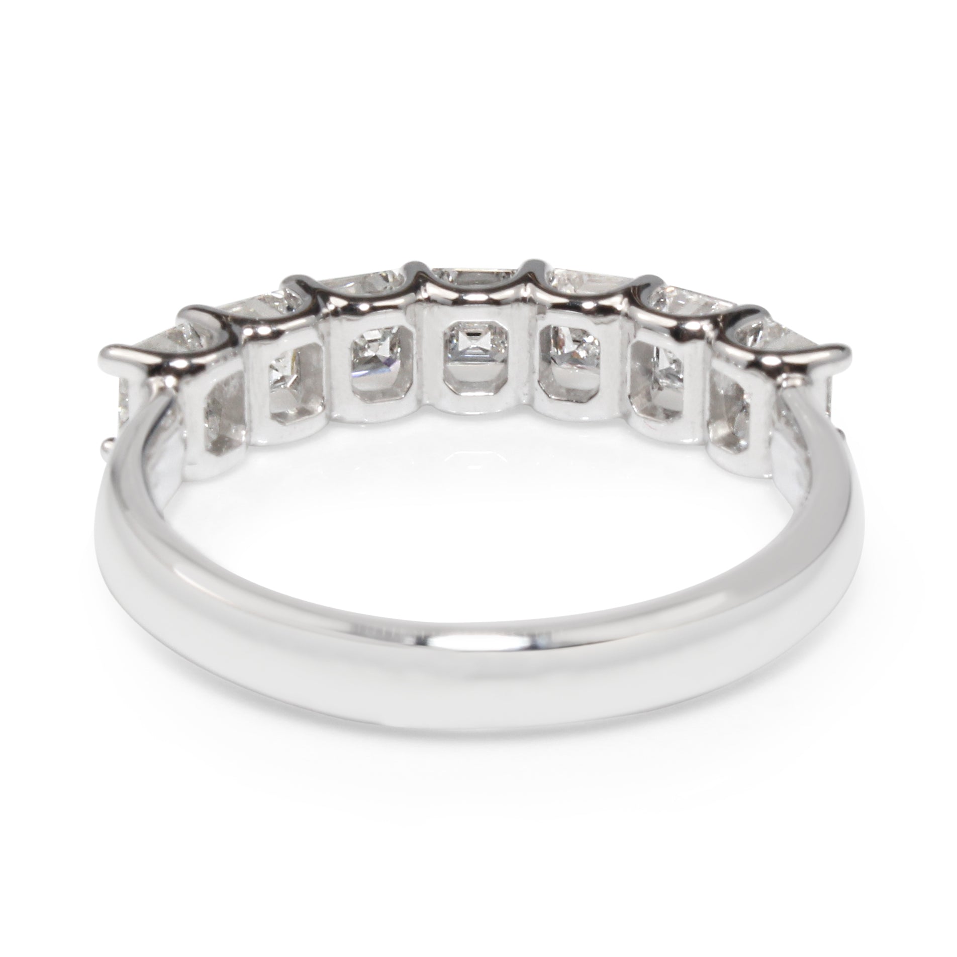 18ct White Gold Asscher Diamond Band – 1.28ct