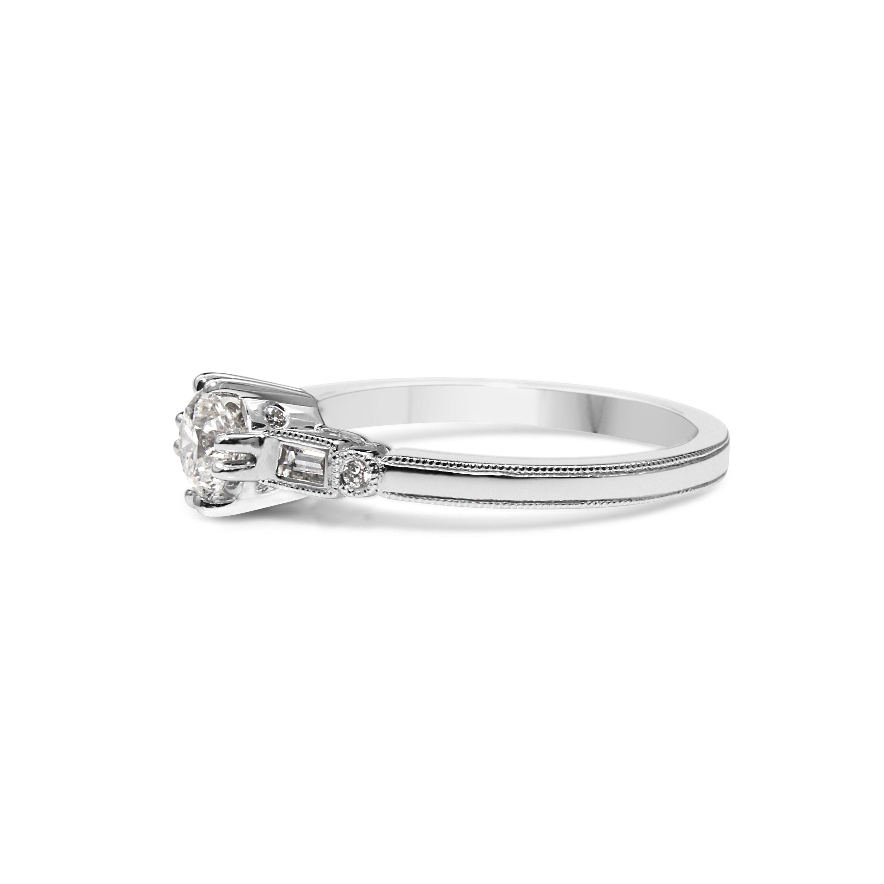 18ct White Gold Diamond Solitaire Ring Classic Vintage