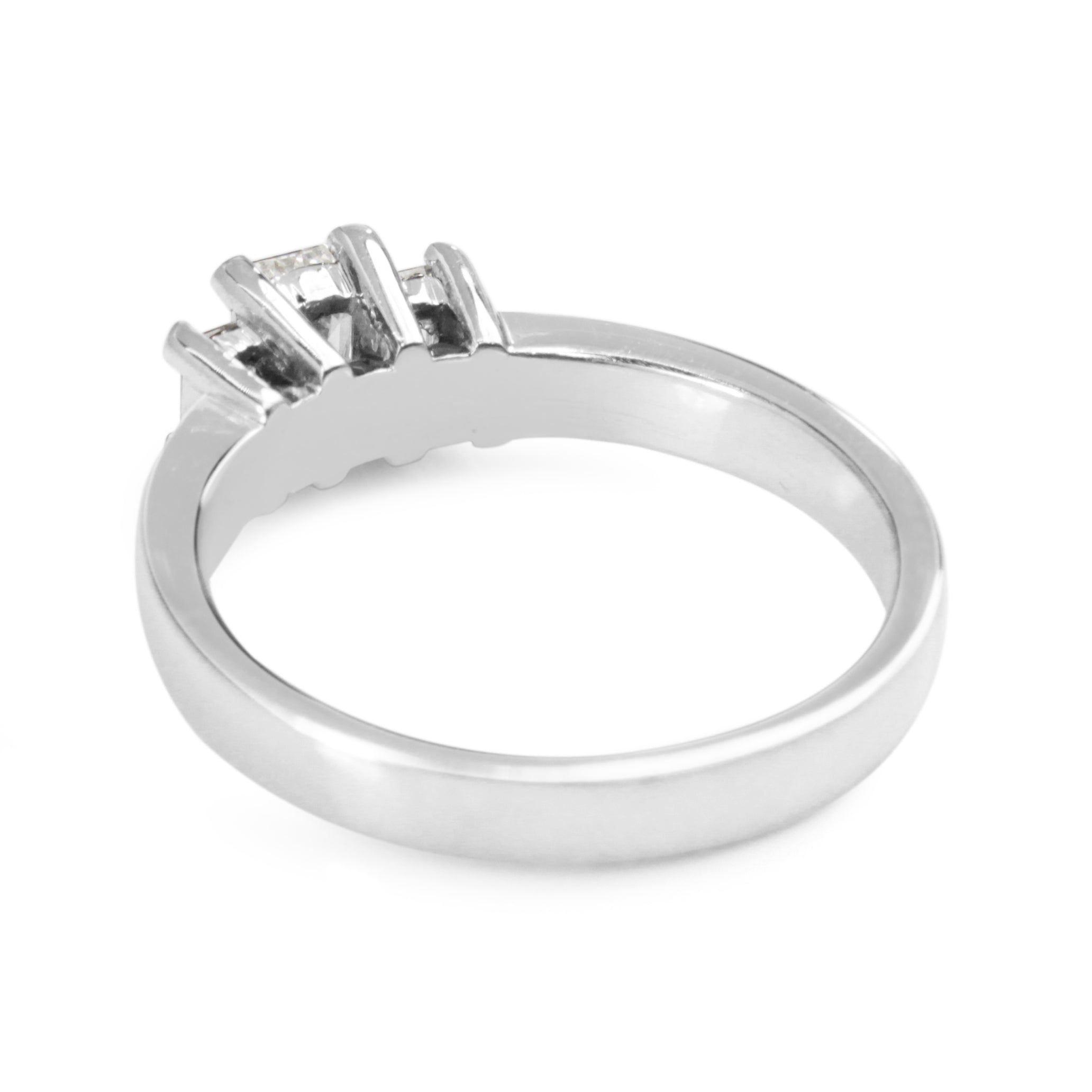 18ct White Gold Emerald  Cut and Baguette Diamond 3 Stone Ring